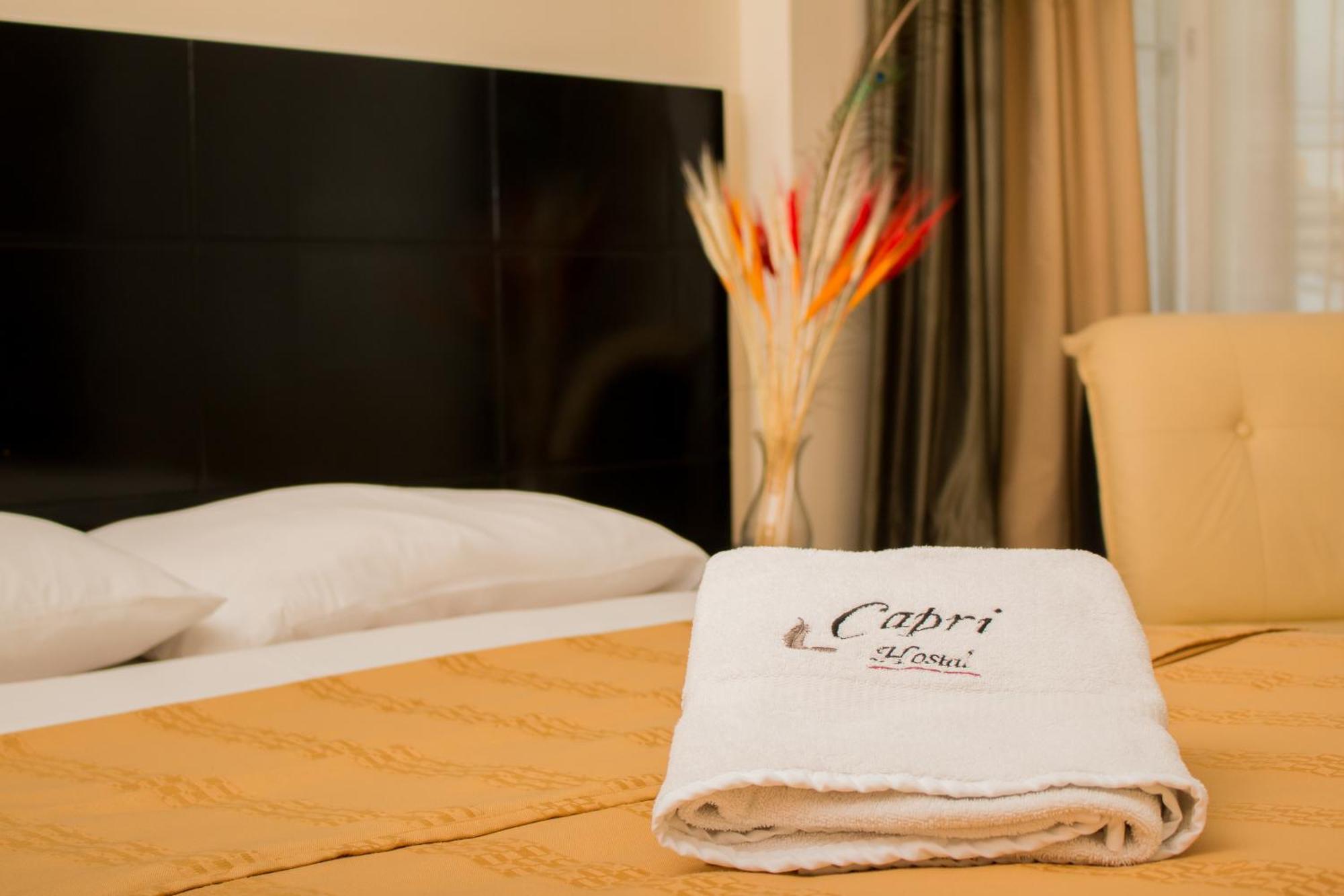 Hostal Capri キト エクステリア 写真
