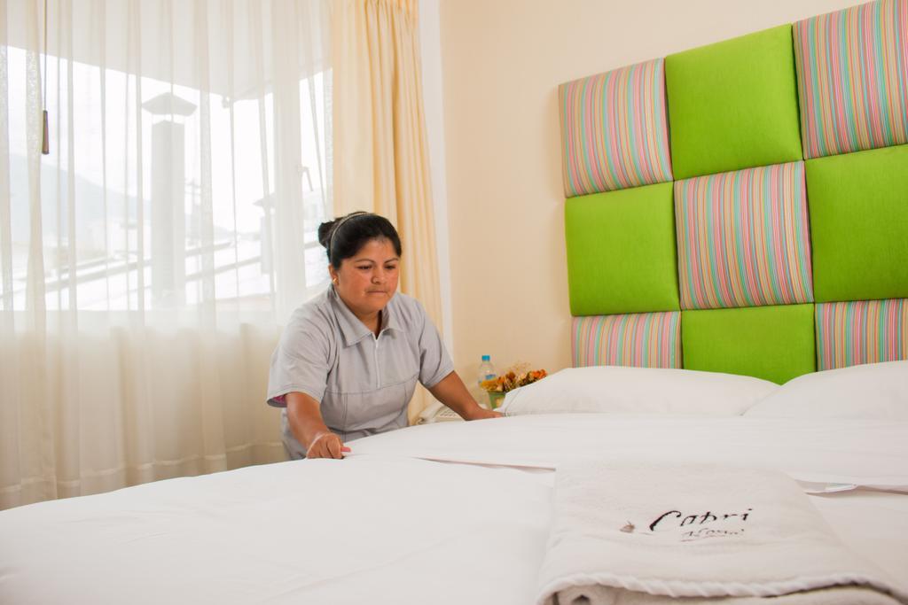 Hostal Capri キト エクステリア 写真